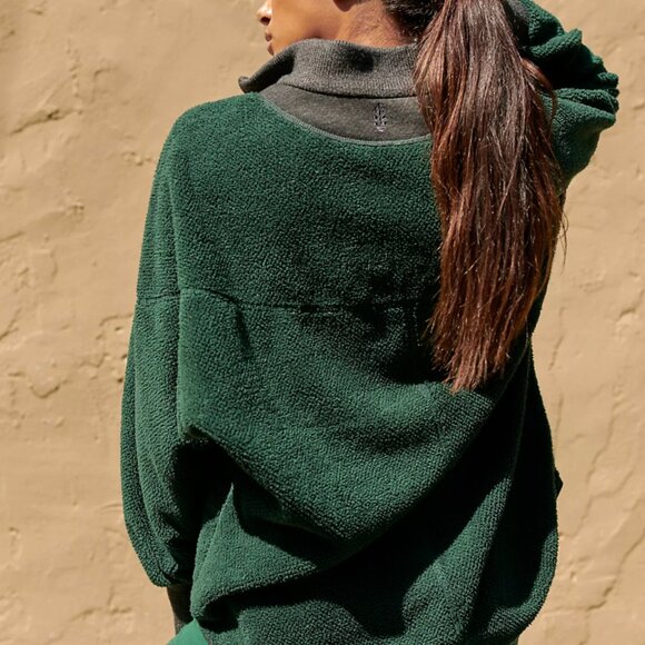 Mountain Dreamin' Reversible Pullover - Picture 2 of 2